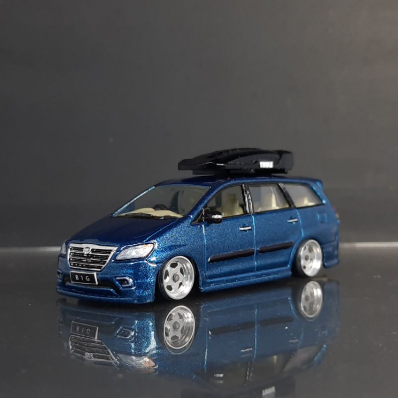 welly custom toyota innova biru 1/64 diecast thule