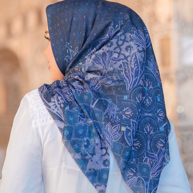 Buttonscarves Maharani Series Square Navy