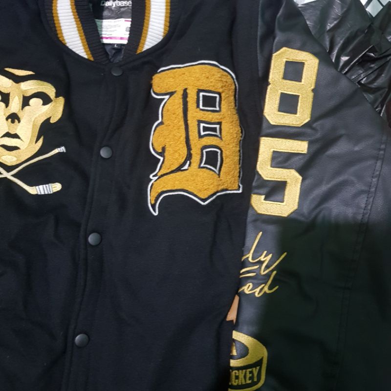 Varsity Dailybased Hockey