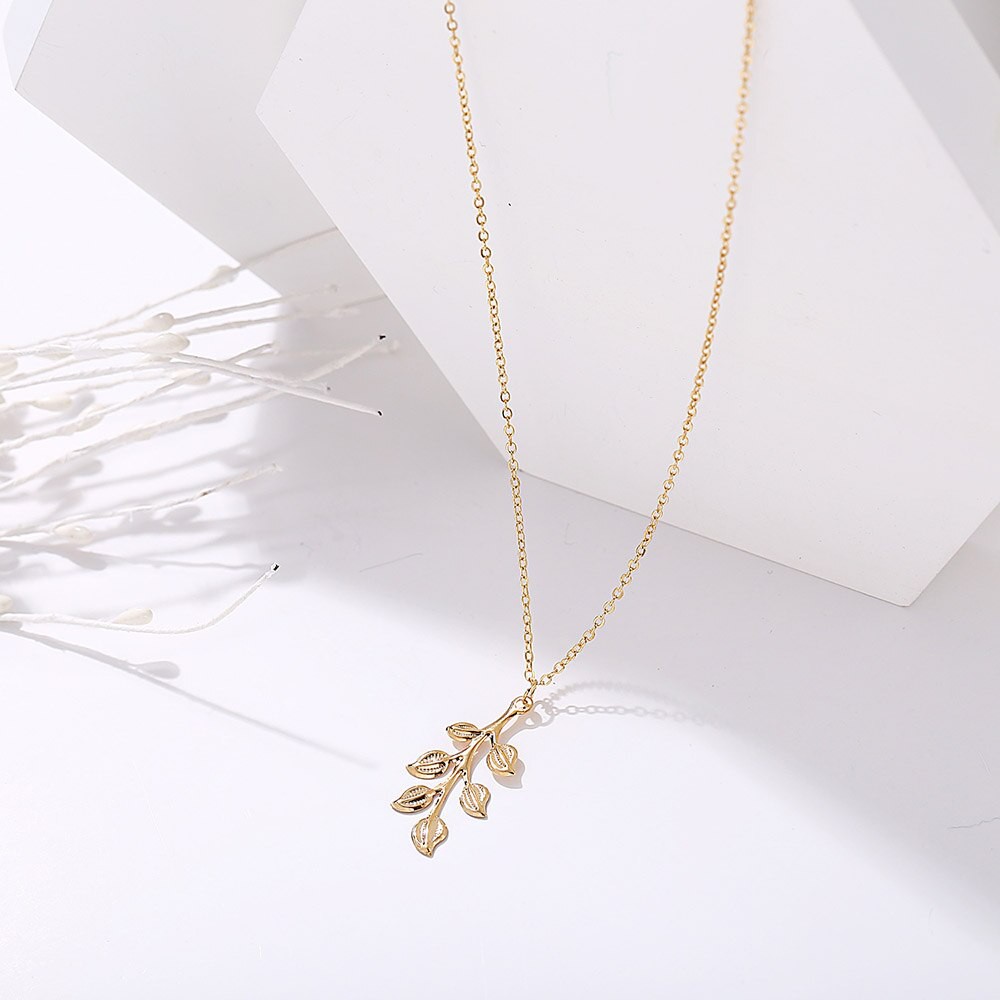 Kalung wanita Liontin Daun Kalung import korea fashion aksesoris korea Kalung kekinian