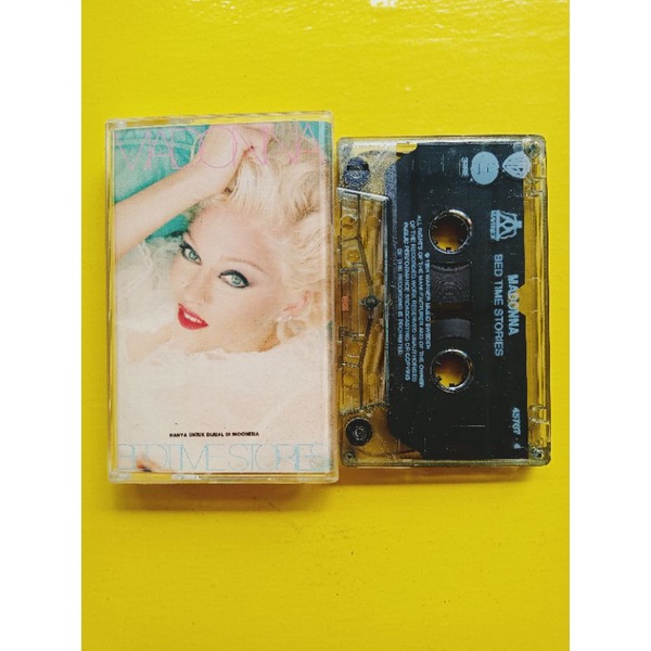 Kaset MADONNA Bed Time Stories
