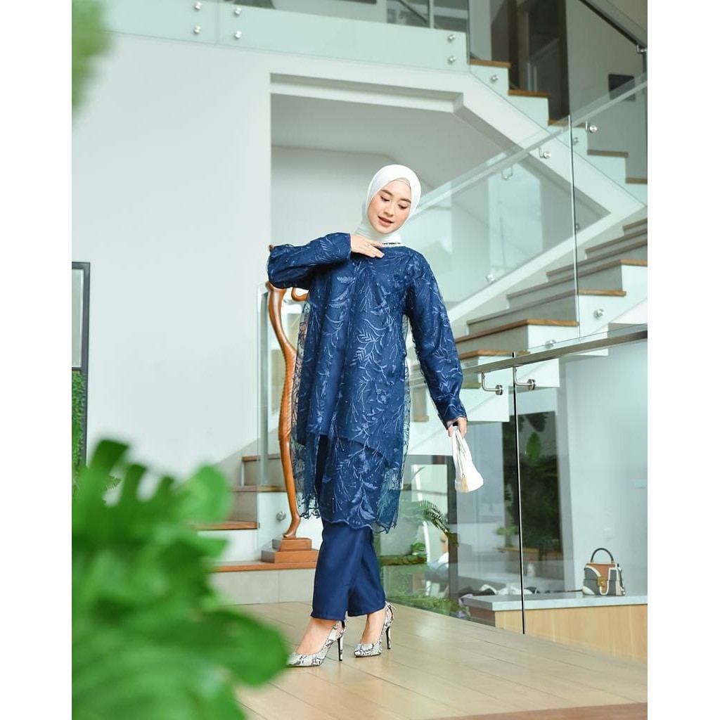 FAHRINA SET BRUKAT NAVY