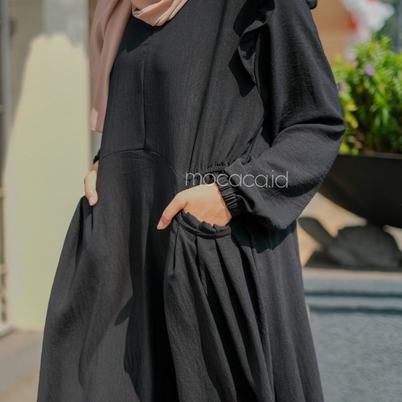 dress putih tulang hitam crincle premium renda dada busui friendly model rok payung sleting depan adem tidak menerawang gamis elegan