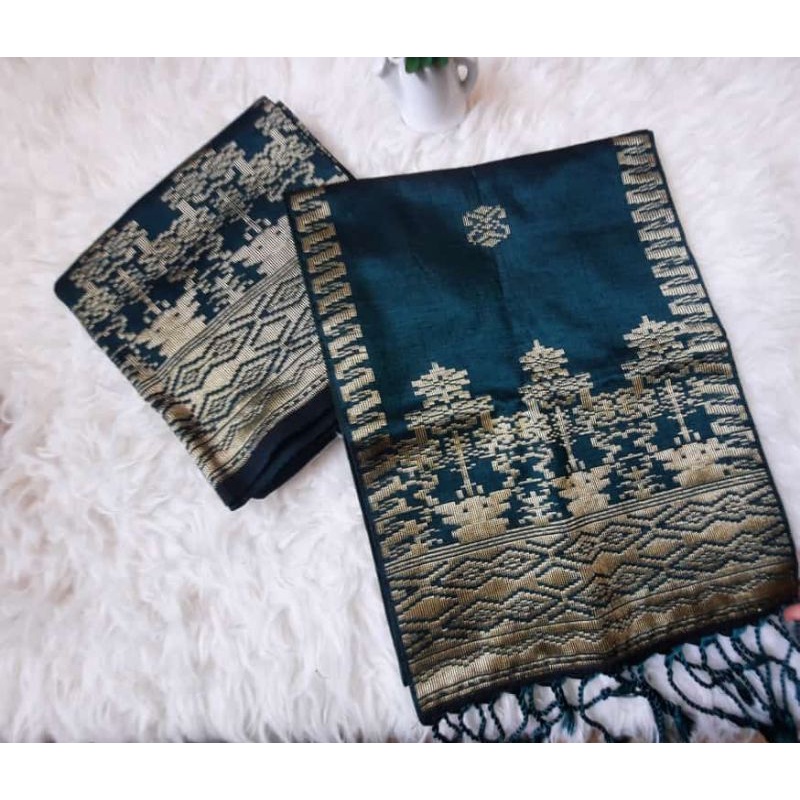 Songket Silungkang warna hijau botol gold