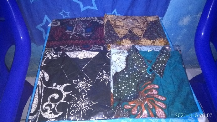 Kemeja Batik Lengan Pendek