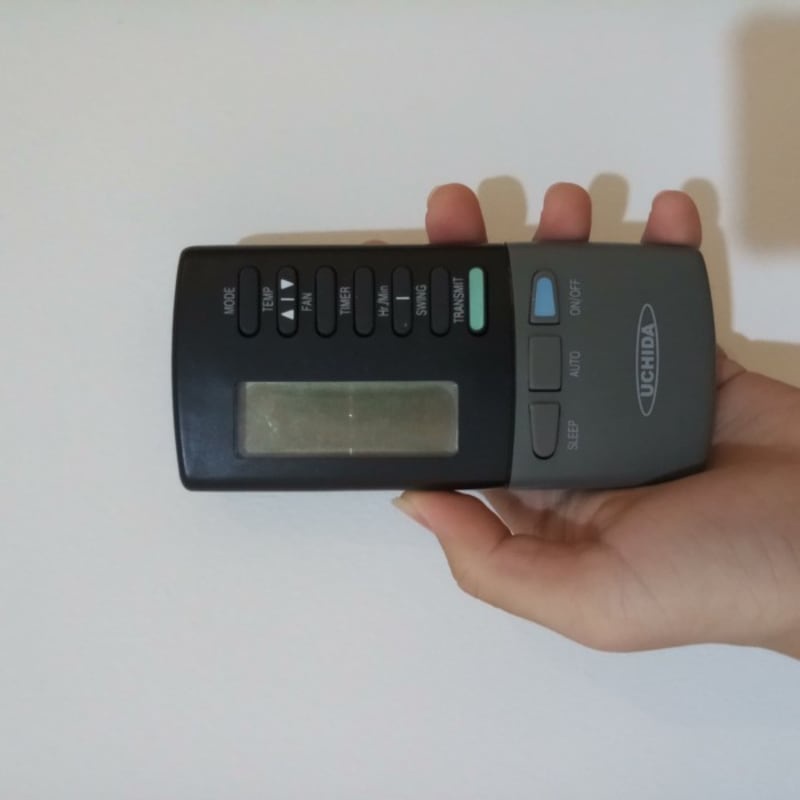Remot Remote AC Uchida Abu