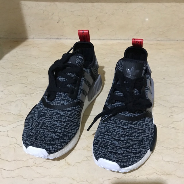 Adidas NMD R1 Glitch Black