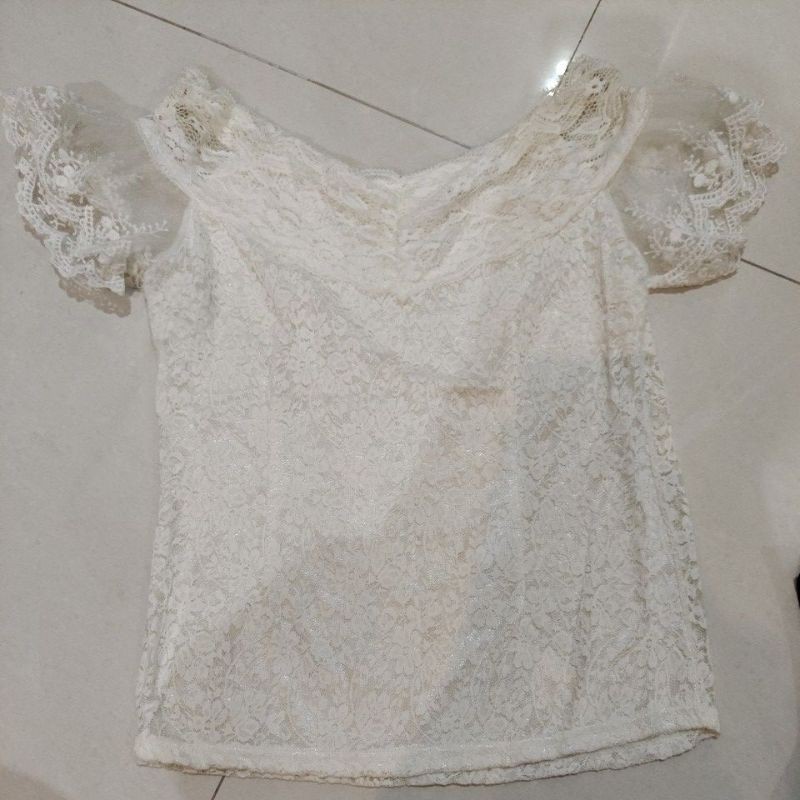 lacey top