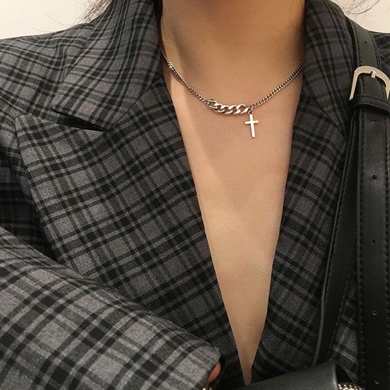 FerenHongXia Kalung Choker Rantai Pendek Liontin Salib Warna Silver Gaya Vintage Hip Hop Kalung Salib