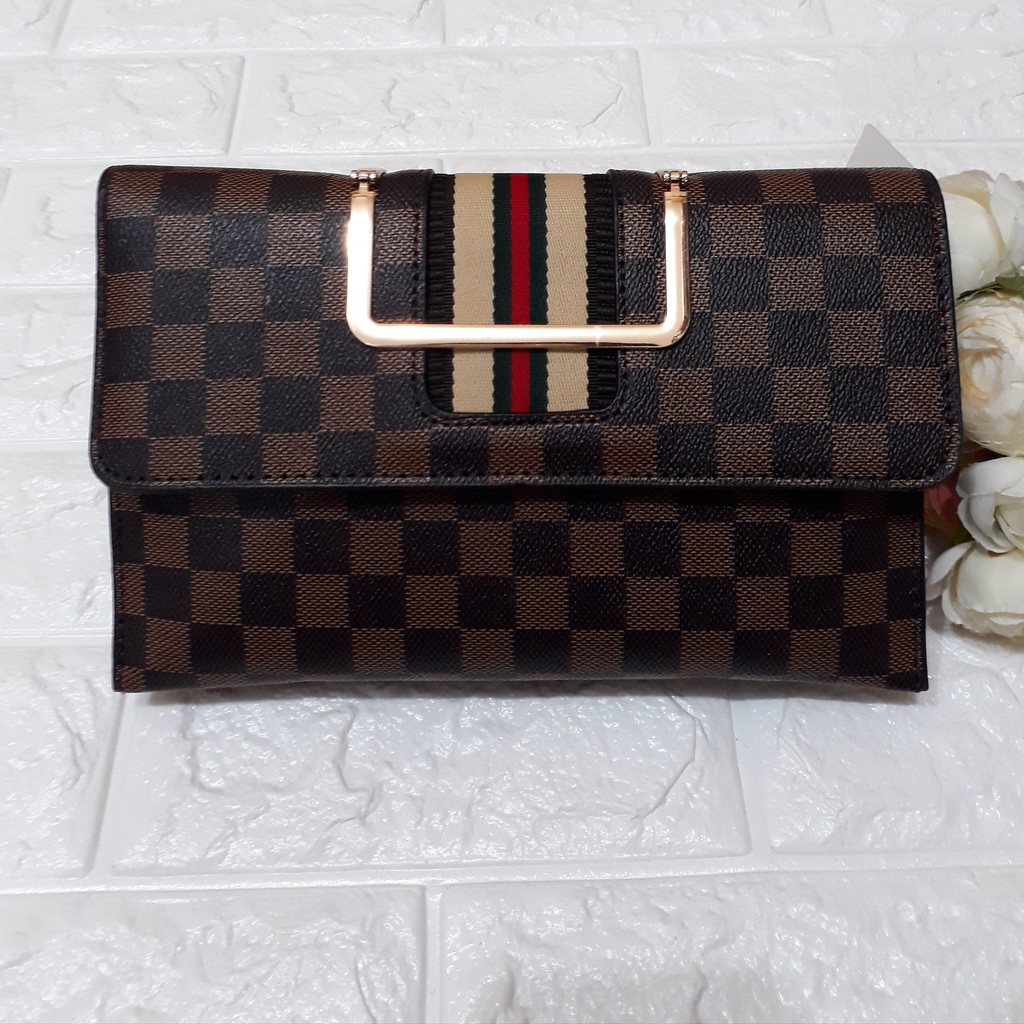 Hand bag & slingbag LV