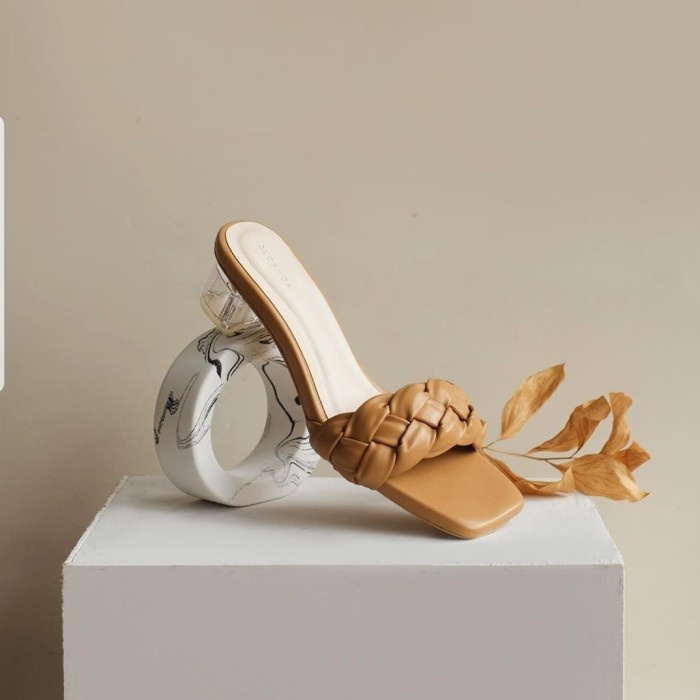 SEPATU WANITA HAK KACA TAHU PREMIUM HEELS PESTA