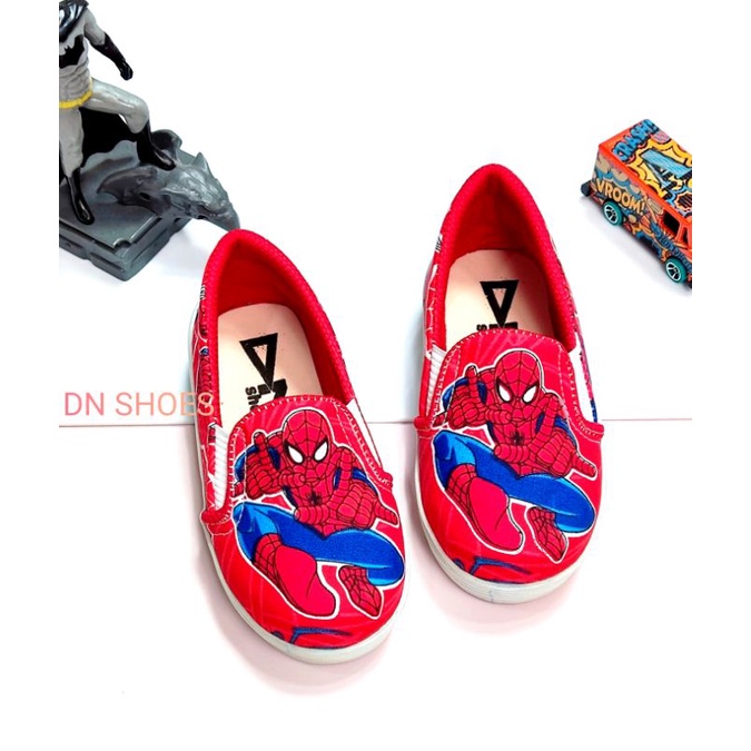 Sepatu Anak Laki laki Slip On Anak Sepatu Casual Anak Laki motif Spiderman merah