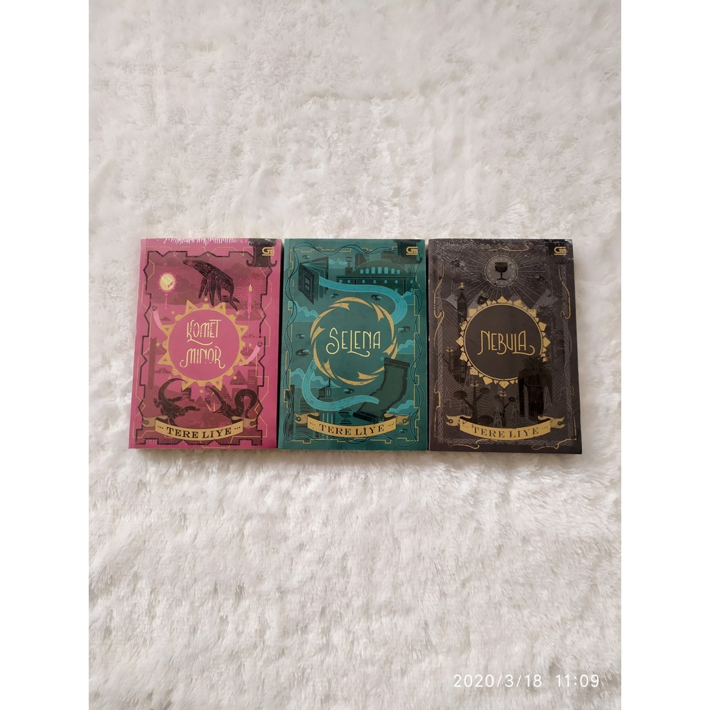 Paket Novel Komet Minor Nebula Selena Tere Liye Serial Bumi Ke 7 8 9