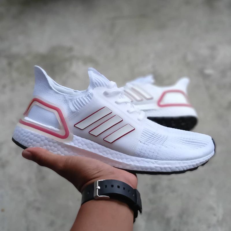 SEPATU SNEAKER ADIDAS ULTRABOOST PUTIH MERAH IMPORT PREMIUM VIETNAM