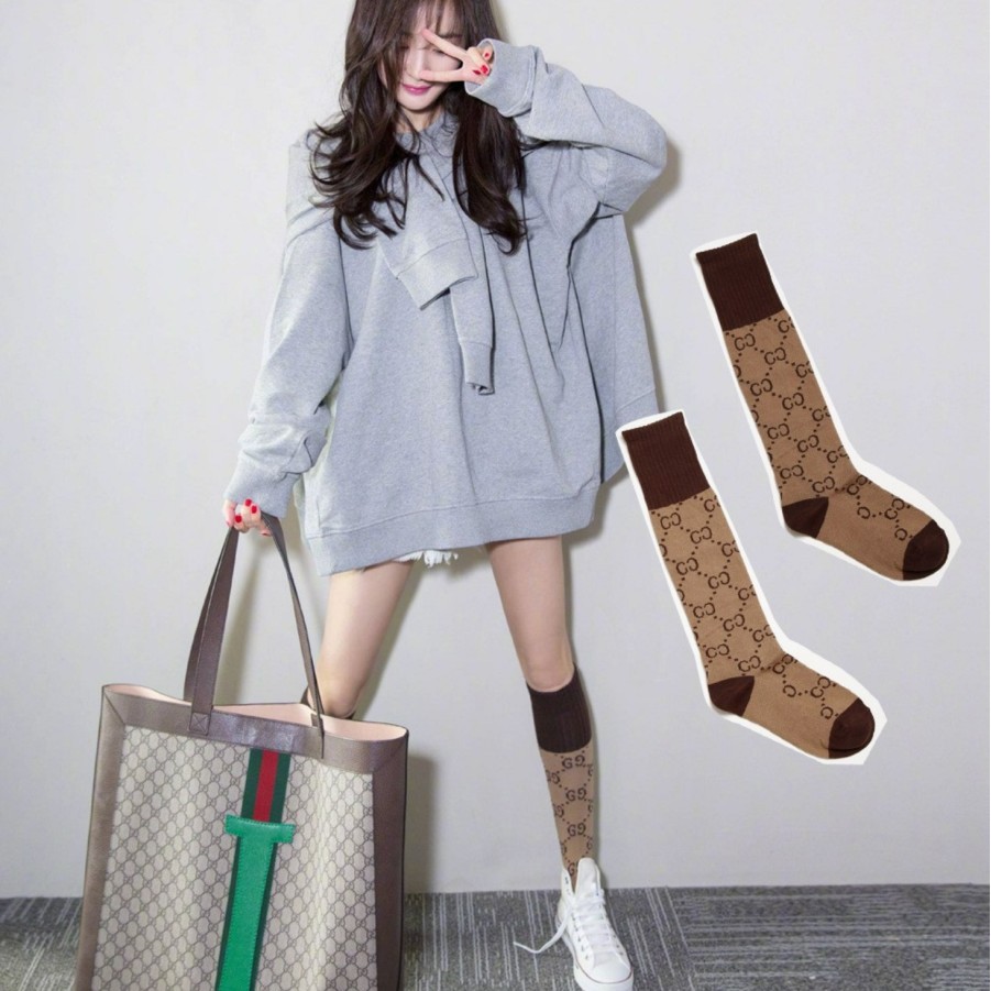 KK-57 kaos kaki wanita sebetis cotton tebal branded korea motif socks