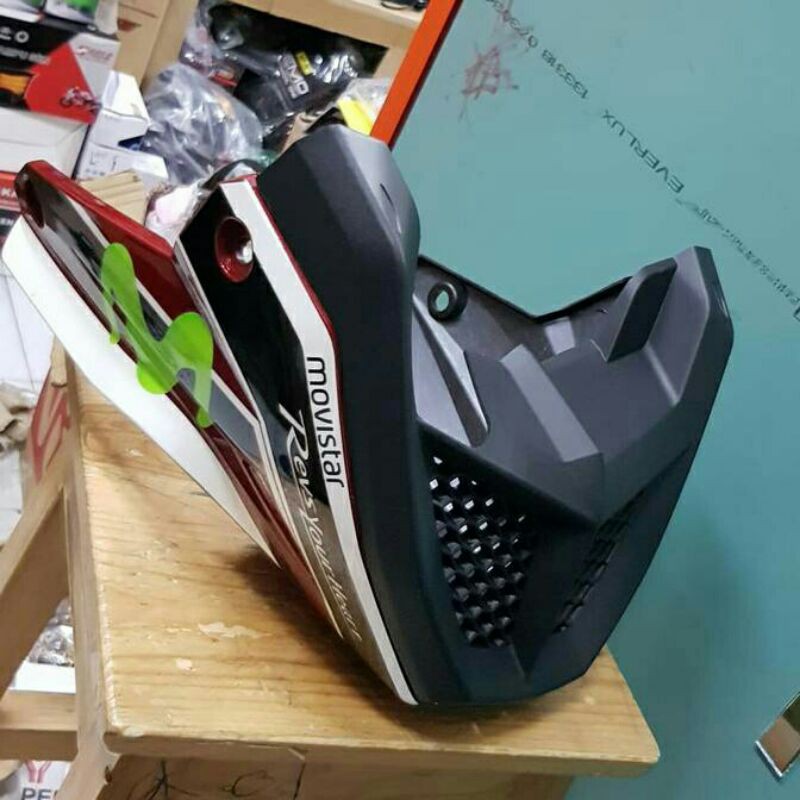 cover engine tutup mesin vixion old mvl model advance putih merah