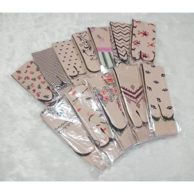 1 lusin (=12psg) kaoskaki motif random