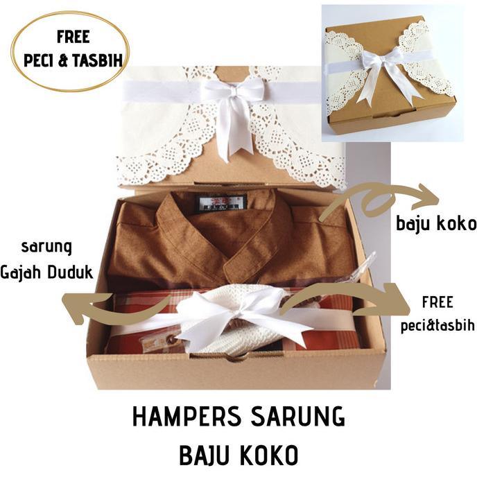 

HAMPERS LAKI LAKI BAJU KOKO SARUNG FREE BOX TASBIH DAN KARTU UCAPAN