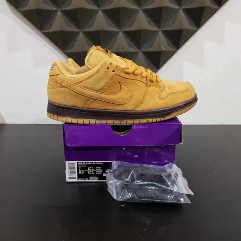 Nike sb dunk low wheat mocca