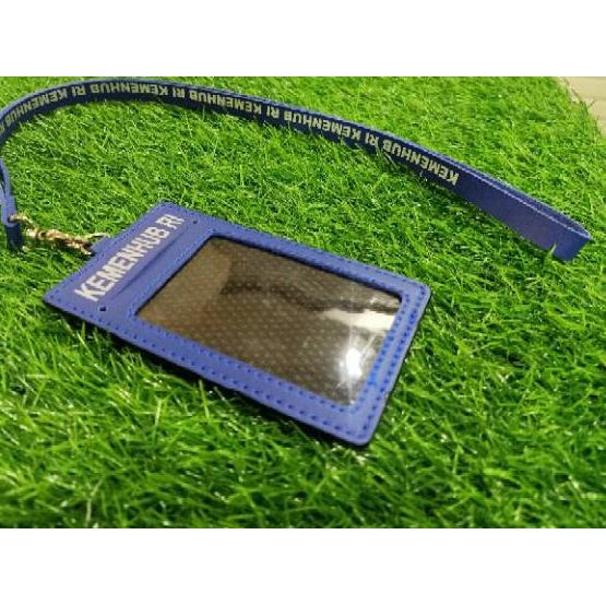 

Páling.ámán⭐ ID Card Tali Name Tag ID Card Tali Kulit logo KEMENHUB PERHUBUNGAN Biru 4 Slot Card PRE