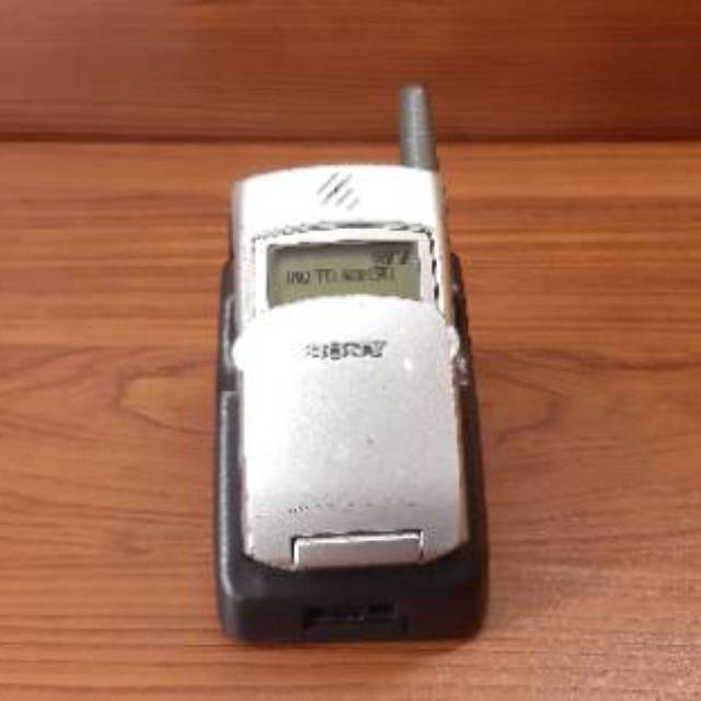 HP Handphone Jadoel Sony CMD Z7 Flip Jadul Banget Desktop Original Normal not Ericsson T28  or T39 o