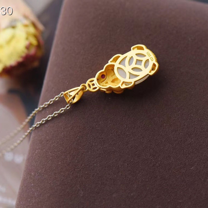 [Ready Stock]Fashion New Gold-Plated Inlaid Jade Brave Troop Necklace Pendant