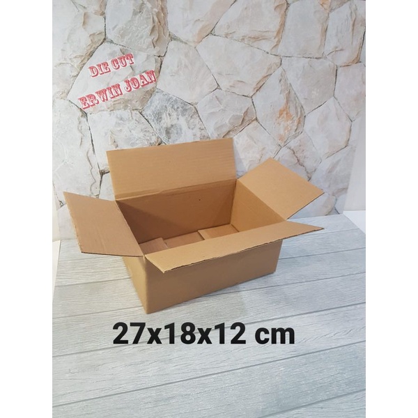 

Kardus / Box / uk. 27x18x12 cm / Karton packing polos baru ST