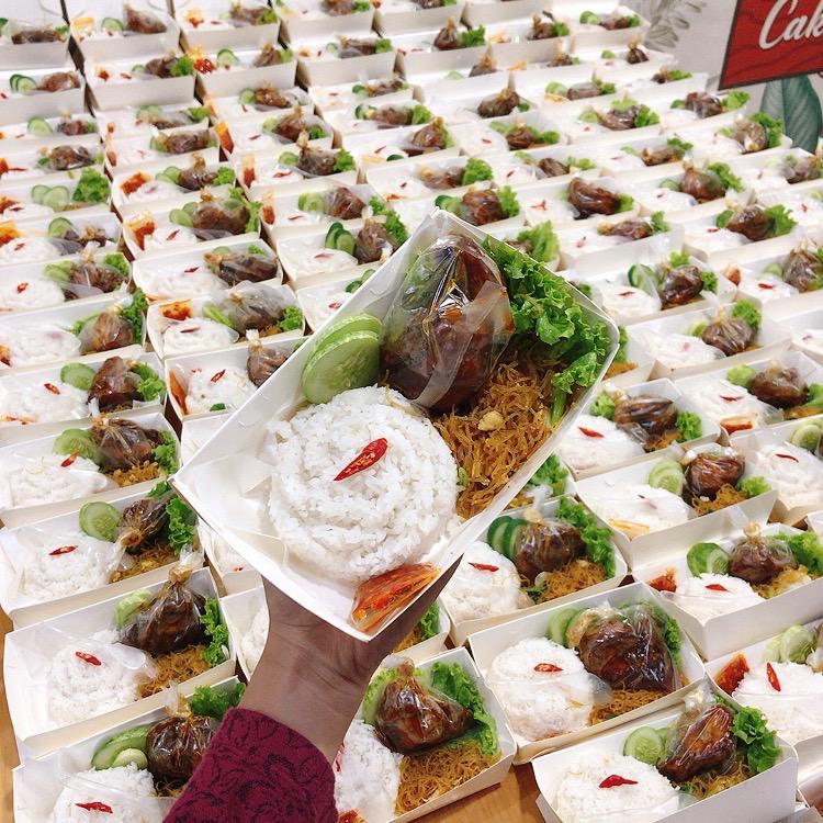 

Paket Nasi Berkah Berbagi