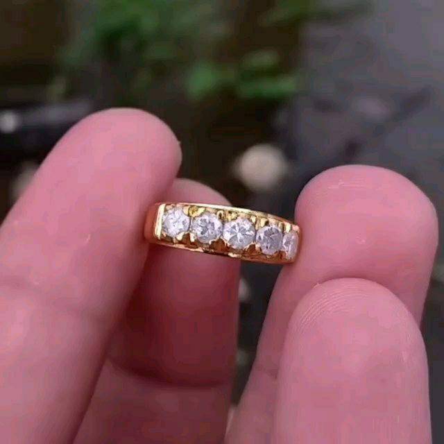 Cincin emas berlian listring