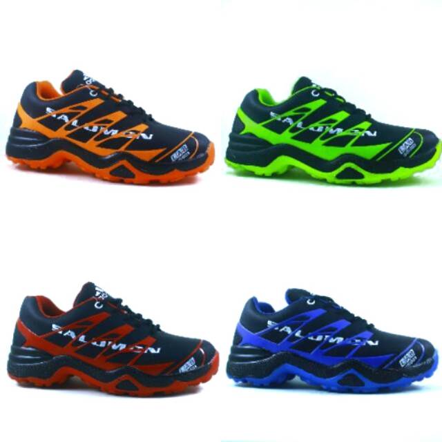 Sepatu olahraga adidas