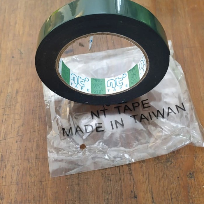 

Nikmati Double Tape Hijau Foam Terbatas