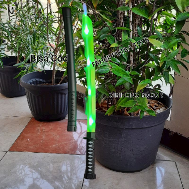MAINAN ANAK PEDANG SAMURAI HITAM