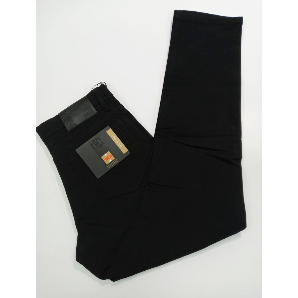 Menticano Celana Panjang Casual Chino Black