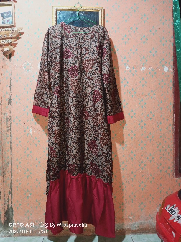 Batik Couple Keluarga Sania Ruffle Ori Ndoro Jowi Dnt Motif Rampel Merah