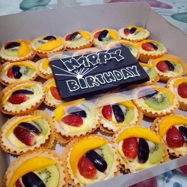

Fruitspie