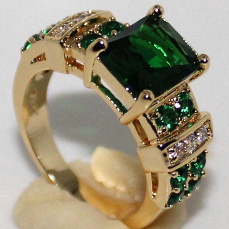 SEUSUK  Cincin Lapis Gold 18K Hias Zircon Hijau Mewah untuk Wanita