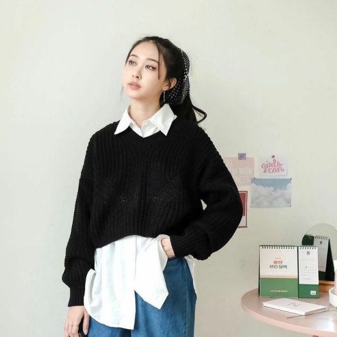 HOPYLOVY HANNA OVERSIZE KNIT/ YEJI SWEATER CROP OVERSIZE PREMIUM / V SWEATER RAJUT HIGH QUALITY