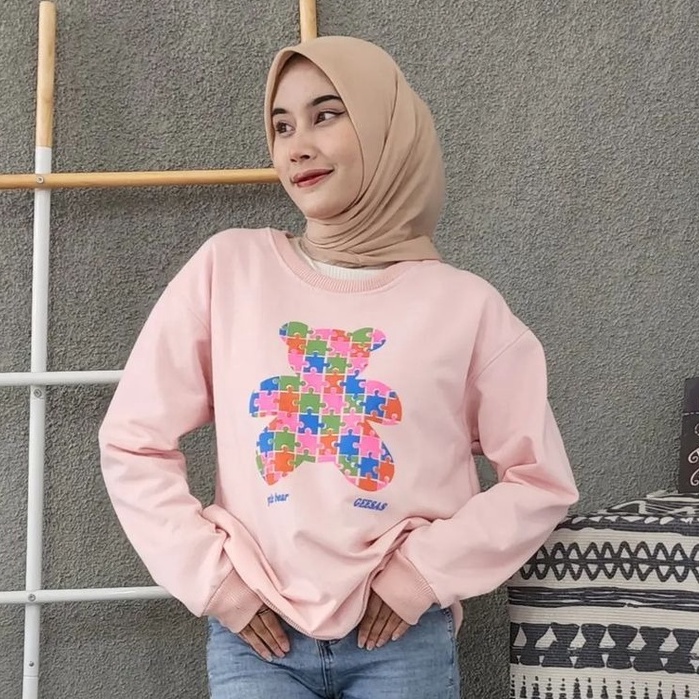 MVP - Puzzle Bear Sweater - Sweater Basic Wanita