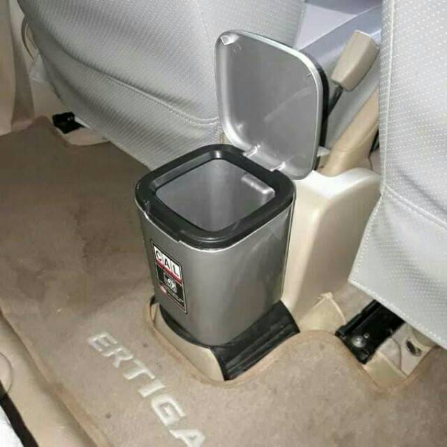 Tempat sampah mobil , tempat sampah mini