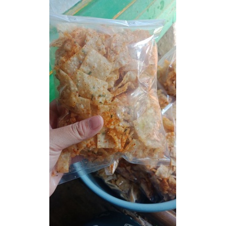 

Keripik Pangsit Mini Sederhana