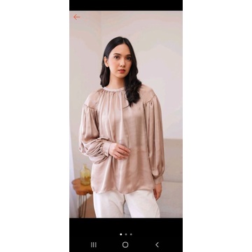 Preloved Vvgc Benang jarum buttonscarves yuka blouse size S