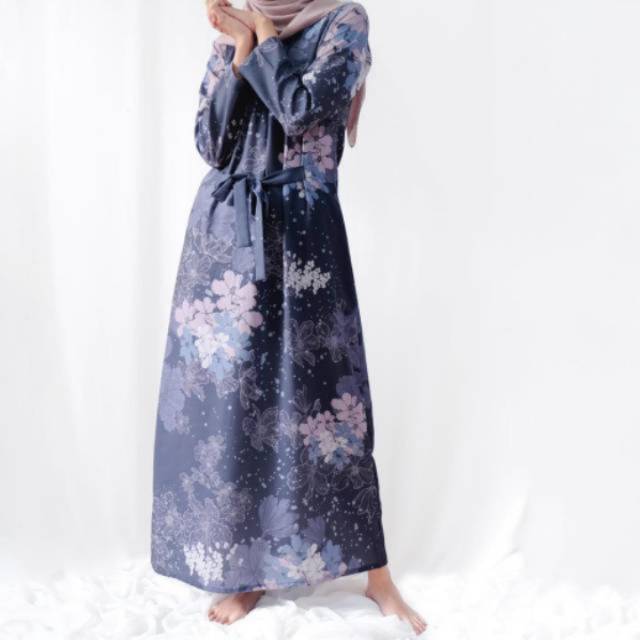Winter dress vanilla hijab Preloved