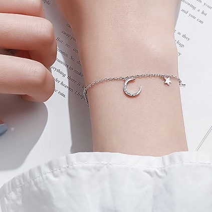 Minimalist style bracelet niche design Japan and South Korea super fairy cold wind temperament moon star bracelet 210807