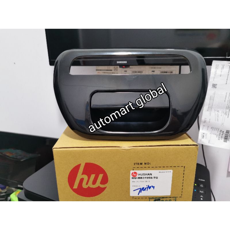 handle handel pintu bagasi Triton 2005-2015