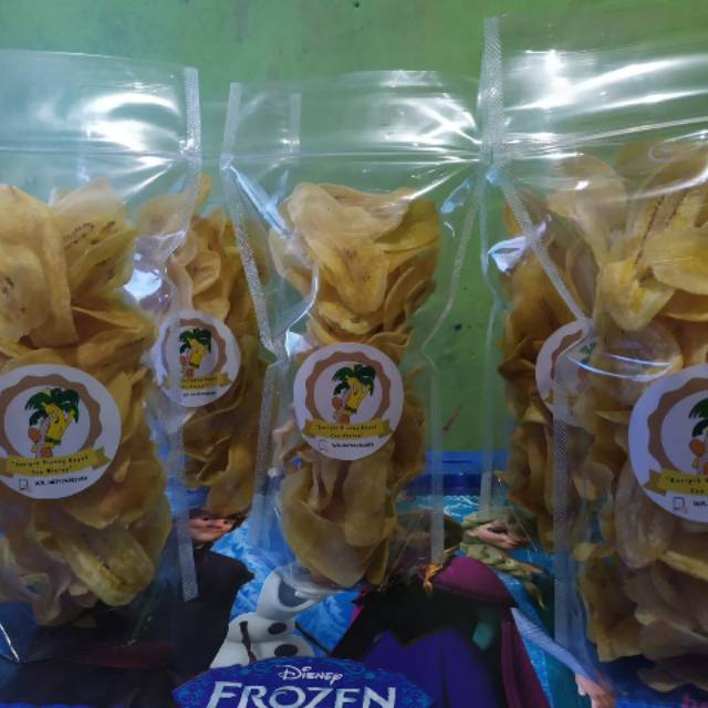 

Kripik pisang asin gurilem renyah beda dari yang lain di jamin 100% renyah empuk