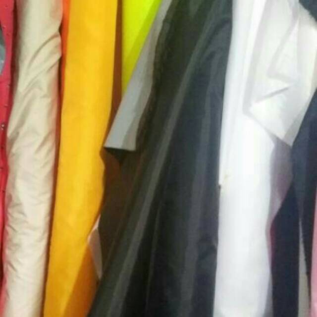 Kain parasit // bahan parasut // kain anti air