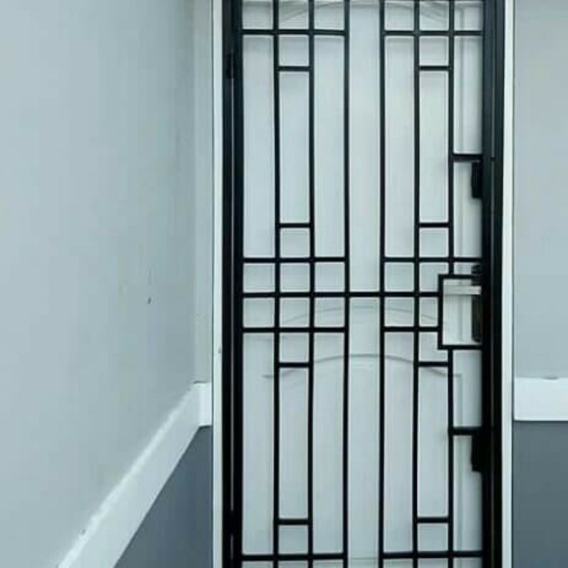 pintu teralis + set kunci