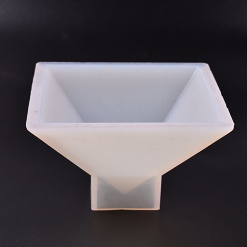 SIY  Handmade Jewelry Transparent Silicone Mould Dried Flower UV Resin Decorative Craft DIY Pyramid Epoxy Molds