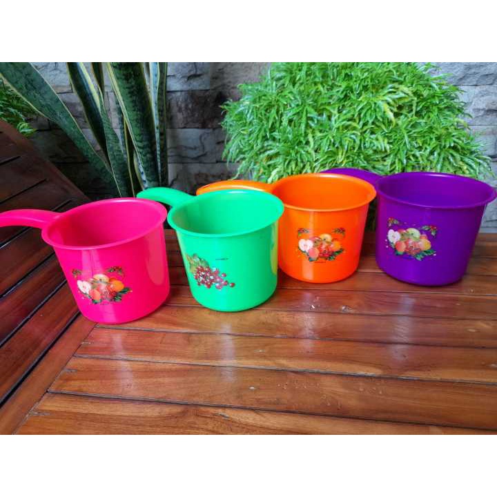 Gayung Mandi Warna DX Besar Tebal Kuat