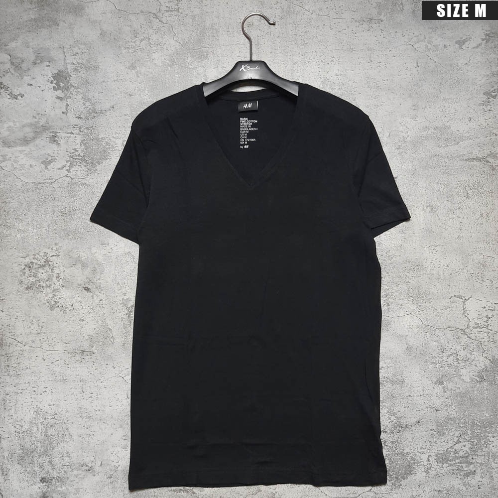 Kaos Vneck H&M Black Second Branded Original